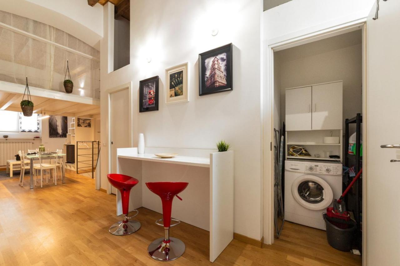 Dergano & Maciachini Cozy Apartment Milan Bagian luar foto